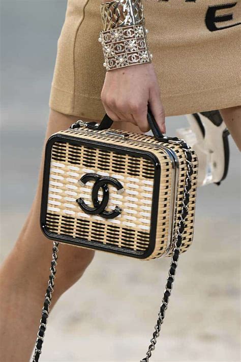 chanel spring summer 2019 bag|Altro.